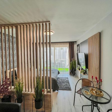 Villa Bauhaus Labi Garden Wellness Apartman Siófok Buitenkant foto